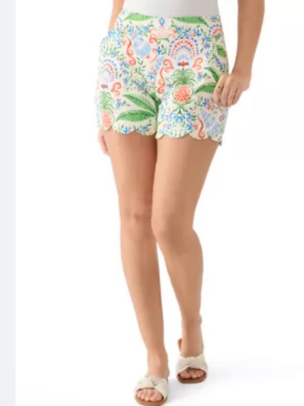 crown & ivy NWT High-Rise Scalloped pineapple Print women short size 10 - Picture 1 of 12